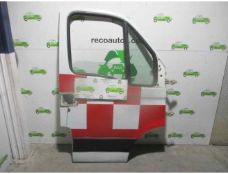 Recambio de puerta delantera derecha para iveco c35 c35 35c11 referencia OEM IAM 99460120 BLANCA ROTULADA 2 PUERTAS
