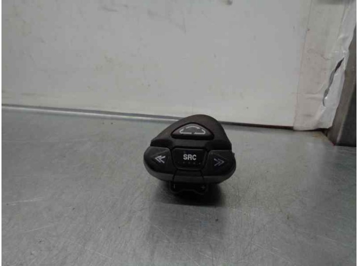 Recambio de mando radio volante para nissan x-trail (t30) 2.2 dci diesel cat referencia OEM IAM 543553818  