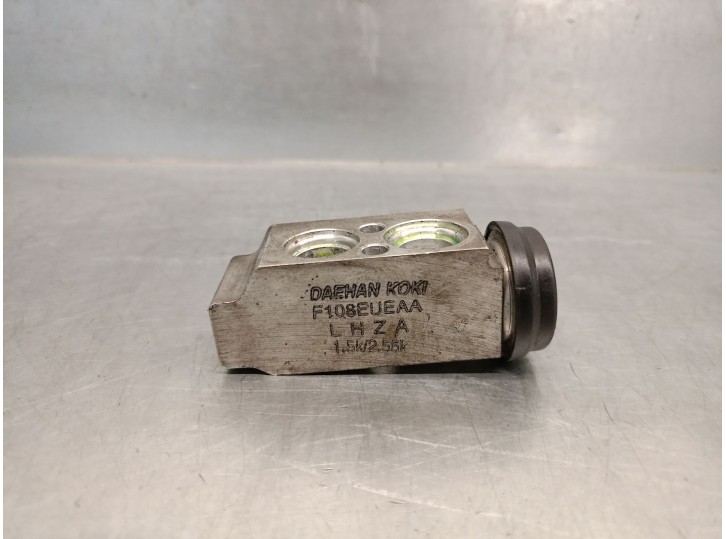 Recambio de valvula expansion para hyundai h350 furgoneta 2.5 crdi referencia OEM IAM F108EUEAA 