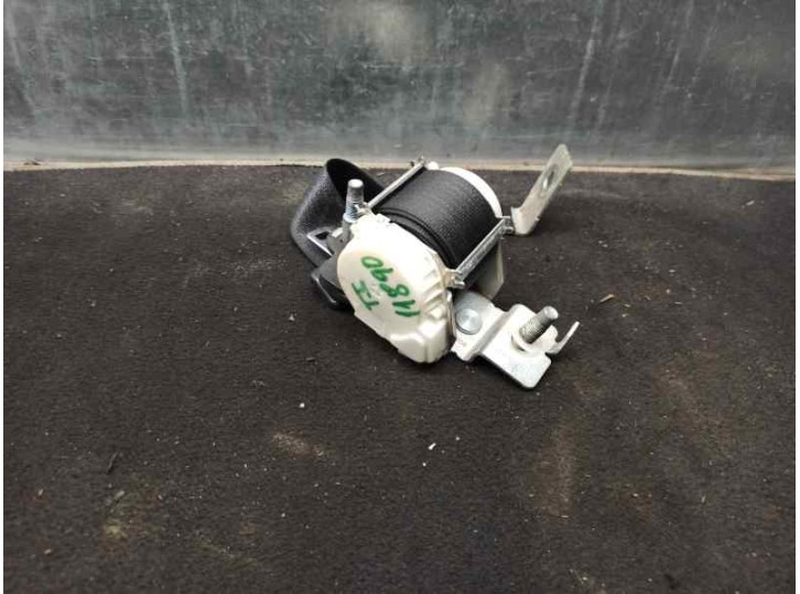 Recambio de cinturon seguridad trasero izquierdo para dodge nitro 2.8 crd referencia OEM IAM P5HJ771DVAD 234071N TRW