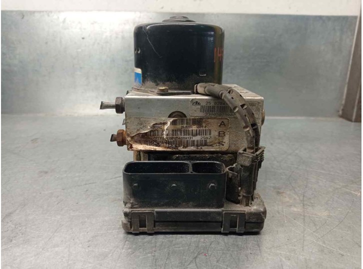 Replacement ABS part for Chrysler Jeep GR.Cherokee (WJ/WG) 2.7 CRD CAT OEM IAM reference 5066654AA 25020407903 ATE
