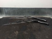 Recambio de brazo limpia delantero derecho para dodge nitro 2.8 crd referencia OEM IAM 55157281AD 