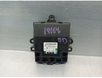 Recambio de centralita cierre para mercedes-benz clase b (w245) 2.0 cat referencia OEM IAM A1698207026 05072352 LK