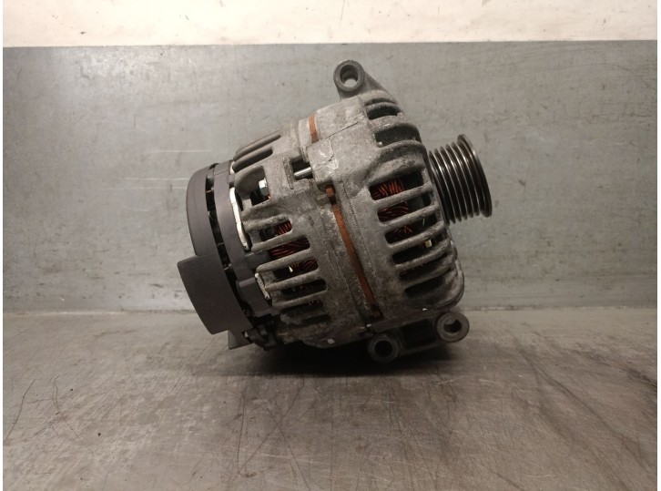 Recambio de alternador para mini mini (r50, r53) one referencia OEM IAM 755922301 12317550319 0124325158 BOSCH