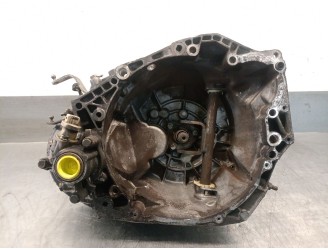 Recambio de caja cambios para citroën xsara berlina 1.9 td sx referencia OEM IAM 20TD34 222270 1407103B