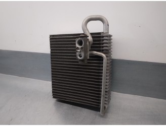 Replacement air conditioning evaporator for Volkswagen Crafter closed box 2.5 TDI DPF OEM IAM reference 2E0820091 
