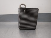 Replacement air conditioning evaporator for Volkswagen Crafter closed box 2.5 TDI DPF OEM IAM reference 2E0820091 