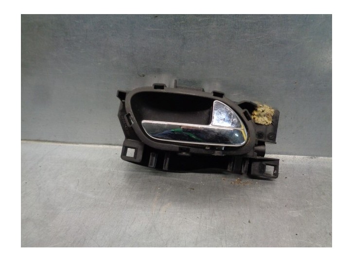Recambio de maneta interior delantera derecha para citroën c3 picasso exclusive referencia OEM IAM 9683446577 9683446077 