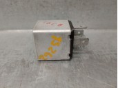 Recambio de rele para seat seat 131 supermiraflori seat 131 referencia OEM IAM SEAT 131  4RA9087330 HELLA