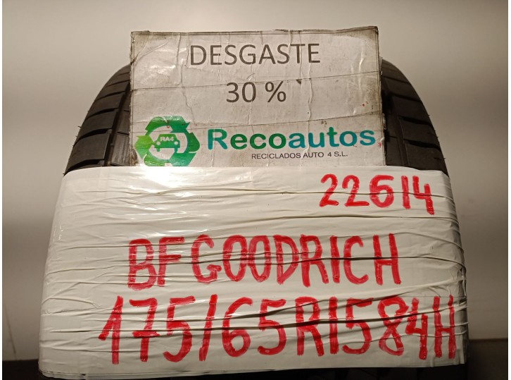 Recambio de neumatico/s para mini mini (r50, r53) one referencia OEM IAM 17565R1584H BFGOODRICH ADVANTAGE