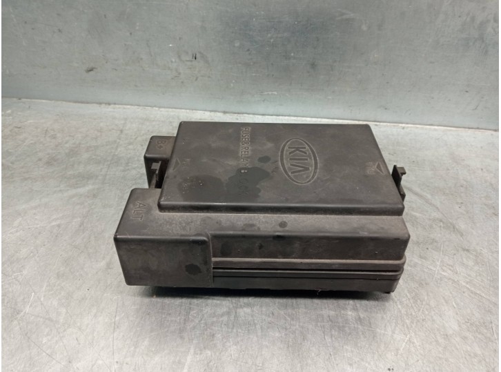 Recambio de caja reles / fusibles para kia cerato 1.5 crdi referencia OEM IAM 919552F152 