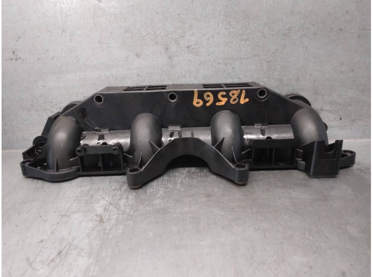 Recambio de colector admision para renault espace iv (jk0) 2.2 dci turbodiesel referencia OEM IAM 8200252227  