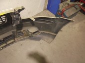 Recambio de paragolpes delantero para volvo s40 berlina 2.4 cat referencia OEM IAM 39991834 VERDE CLARO 
