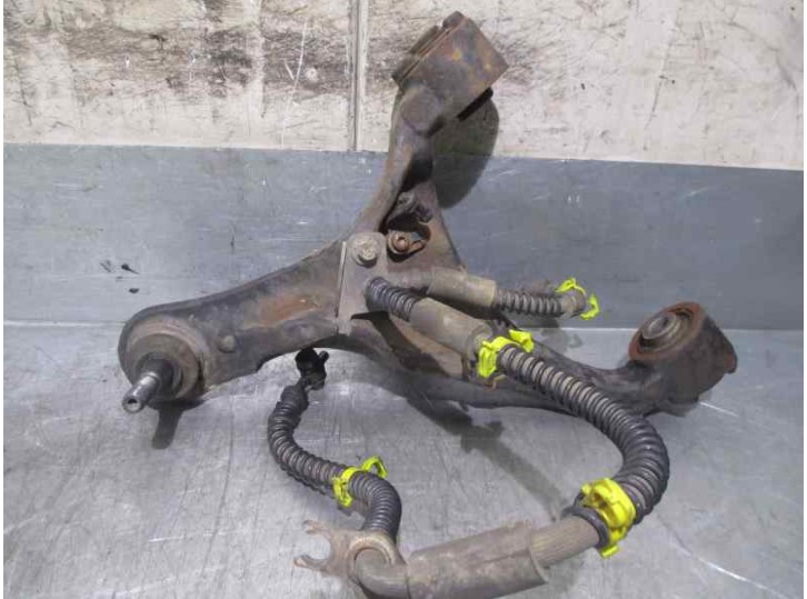 Recambio de brazo suspension superior delantero derecho para land rover range rover sport 2.7 td v6 cat referencia OEM IAM RBJ50