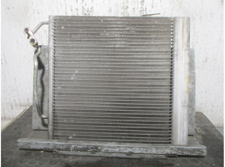 Recambio de condensador / radiador aire acondicionado para smart coupe turbo cat referencia OEM IAM 0013198V001  H2733 BEHR