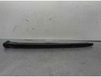 Recambio de brazo limpia trasero para land rover range rover sport 2.7 td v6 cat referencia OEM IAM DKB500720 