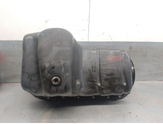 Recambio de carter para renault clio ii (bb_, cb_) 1.4 (b/cb0c, b/cb0s) referencia OEM IAM 700869996A 7700869996 