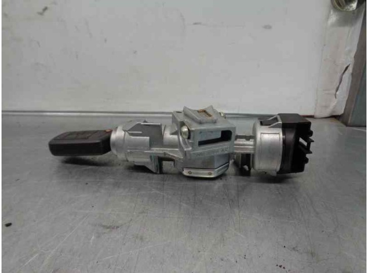 Recambio de conmutador de arranque para land rover range rover sport 2.7 td v6 cat referencia OEM IAM 3M513F880AC 