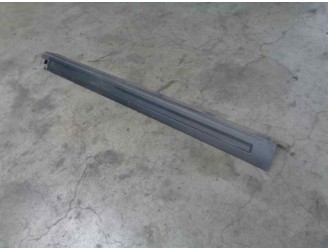 Recambio de faldon lateral para land rover range rover sport 2.7 td v6 cat referencia OEM IAM DDJ000311  