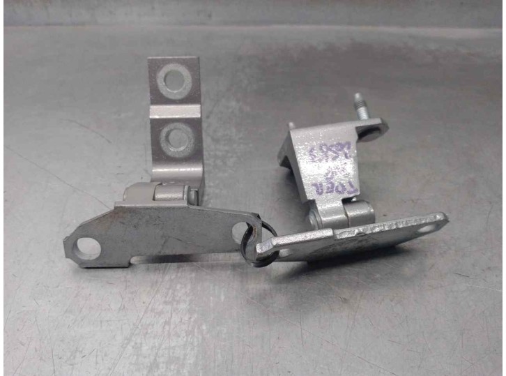 Recambio de bisagra porton para infiniti fx 3.7 v6 cat referencia OEM IAM 904001CA0A TRAS DERECHO SUP/INF 5 PUERTAS