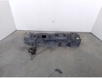 Recambio de deposito combustible para hyundai h350 furgoneta 2.5 crdi referencia OEM IAM 3111059000 3111059000 