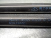 Recambio de amortiguadores maletero / porton para dodge caliber 2.0 16v crd cat referencia OEM IAM 05074168AD 