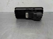 Recambio de mando elevalunas delantero derecho para land rover range rover sport 2.7 td v6 cat referencia OEM IAM YUD501070 
