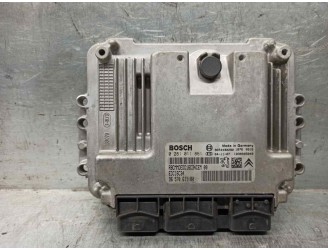 Recambio de centralita motor uce para citroën c2 1.4 hdi referencia OEM IAM 9657061180 0281011861 BOSCH