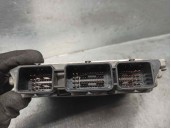 Recambio de centralita motor uce para citroën c2 1.4 hdi referencia OEM IAM 9657061180 0281011861 BOSCH