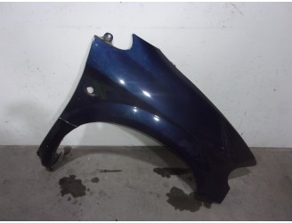 Recambio de aleta delantera derecha para chrysler voyager (rg) 2.8 crd cat referencia OEM IAM 5018444AA AZUL 