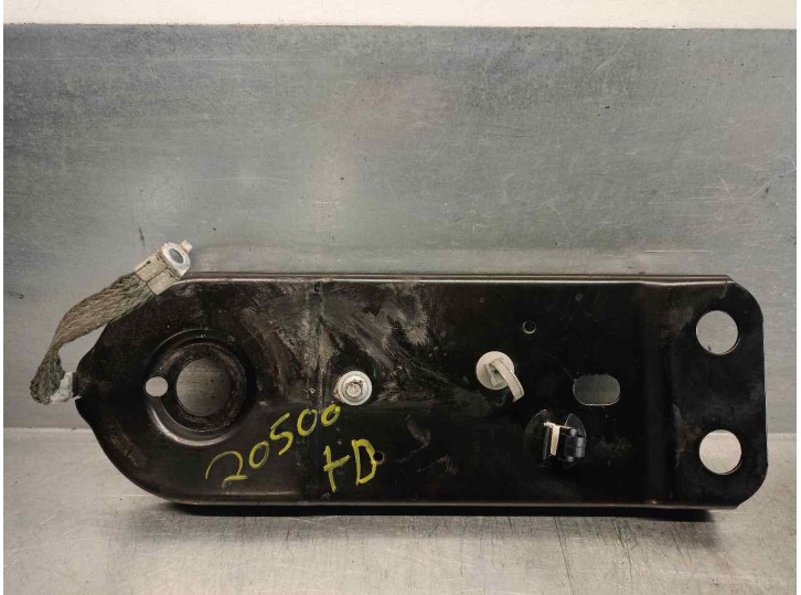 Recambio de soporte motor para volvo xc60 referencia OEM IAM 32221795 