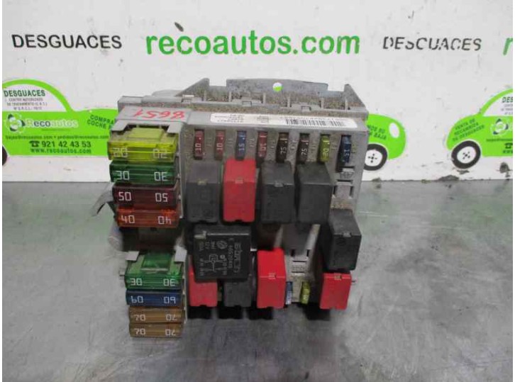 Recambio de caja reles / fusibles para fiat idea (135) 1.9 jtd cat referencia OEM IAM 51739427 