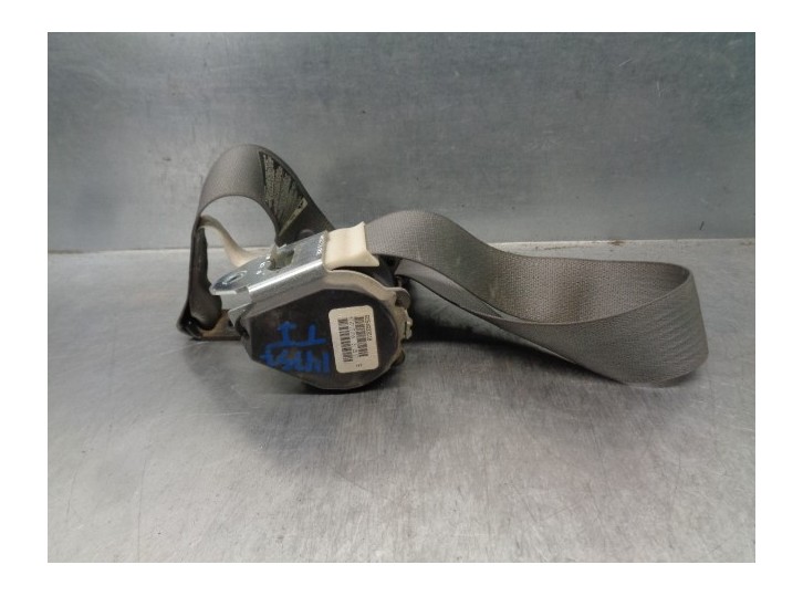 Recambio de cinturon seguridad trasero izquierdo para dodge caliber 2.0 16v crd cat referencia OEM IAM YX41BD5AC 5 PUERTAS