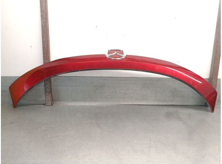 Recambio de molduras traseras para mazda cx-5 (kf) 2.0 referencia OEM IAM KB7W50811 KB7W50810P64 