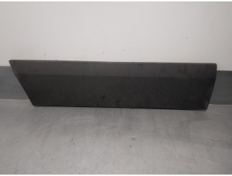 Recambio de moldura para volkswagen crafter caja cerrada 2.5 tdi dpf referencia OEM IAM A9066900162  