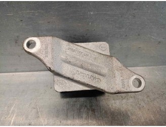 Recambio de soporte motor para volvo xc60 referencia OEM IAM 31681177  