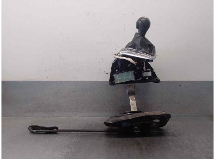 Recambio de palanca cambio para infiniti fx 3.7 v6 cat referencia OEM IAM 349011CA1C CAJA AUTOMATIVA 