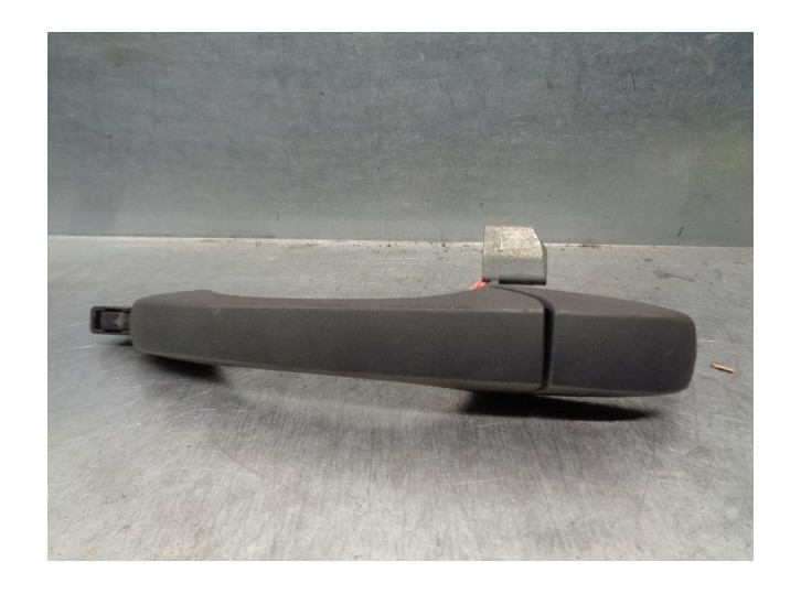 Recambio de maneta exterior trasera izquierda para dodge caliber 2.0 16v crd cat referencia OEM IAM 5074194AD 