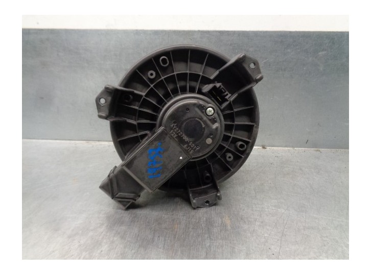 Recambio de motor calefaccion para dodge caliber 2.0 16v crd cat referencia OEM IAM AY2727005011 