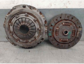 Recambio de kit embrague para opel corsa b 1.4 cat (2h6) referencia OEM IAM 90522204 90375665 VALEO