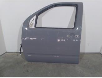 Replacement front left door for Nissan Navara Pick-Up (D40M) 2.5 DCi CAT OEM IAM reference H01015X0MB GREY