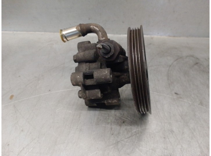 Recambio de bomba servodireccion para chrysler voyager (rg) 2.8 crd cat referencia OEM IAM 4743974AC 