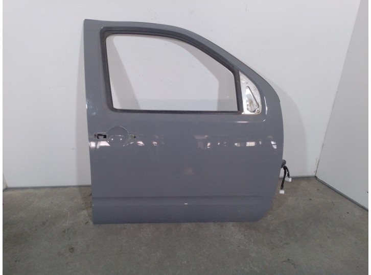 Recambio de puerta delantera derecha para nissan navara pick-up (d40m) 2.5 dci cat referencia OEM IAM H01005X0MB GRIS