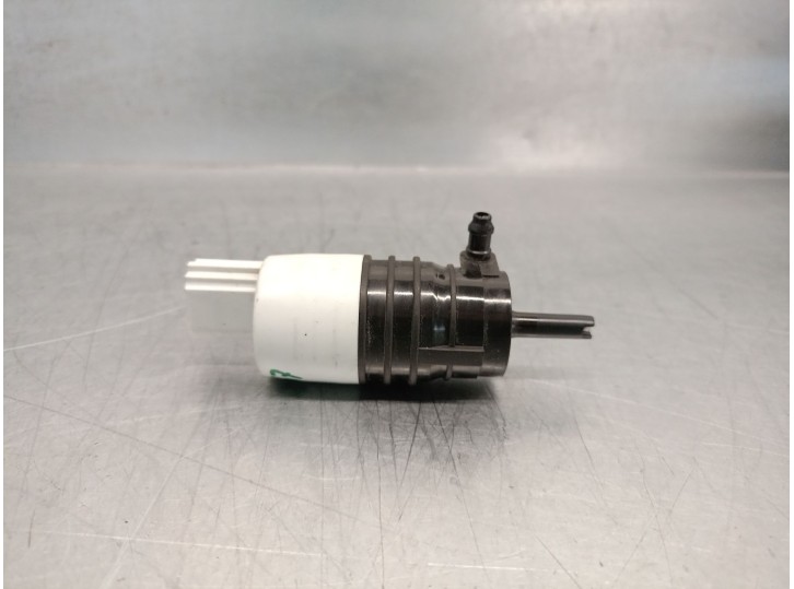 Recambio de bomba limpia para bmw 5 (g30, f90) 520 d referencia OEM IAM 67127298309 67127302589 