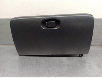 Recambio de guantera para mg streetwise 1.4 referencia OEM IAM FFB100780  