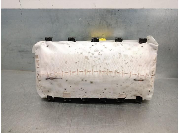 Replacement right front airbag for Jeep Compass (MP, M6, MV, M7) 1.4 MultiAir OEM IAM reference P68242370AG 68242369AE 