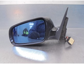Replacement left wing mirror for Audi A6 sedan (4B2) 2.5 V6 24V TDi OEM IAM reference 4B1858531 5 PINS 5 DOORS