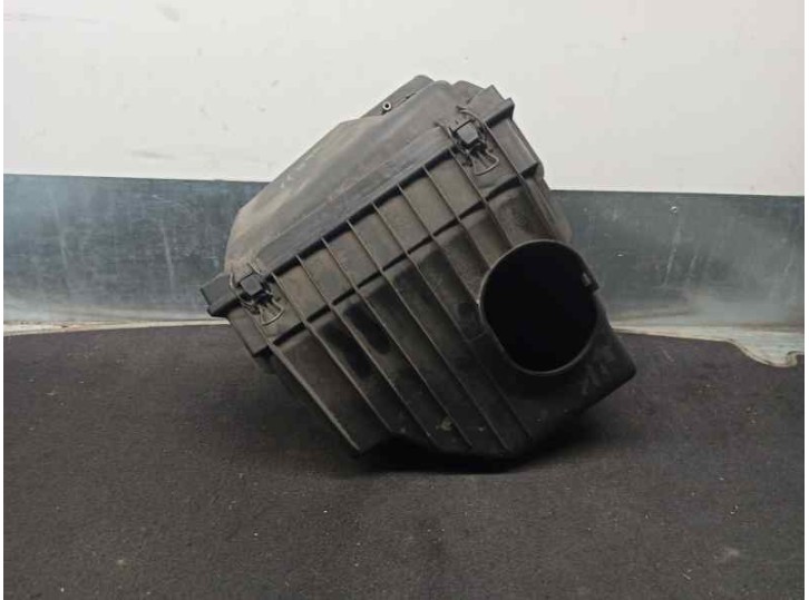 Recambio de carcasa filtro de aire para dodge nitro 2.8 crd referencia OEM IAM 04880267AB  