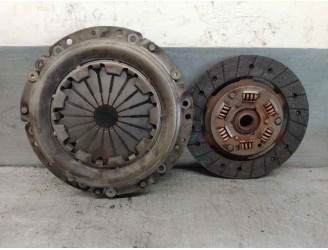 Recambio de kit embrague para renault 19 1.8 f3... referencia OEM IAM 7711134045  VALEO