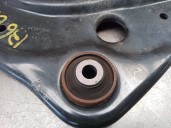 Replacement front right upper suspension arm for Renault Kadjar 1.5 DCi diesel FAP Energy OEM IAM reference 